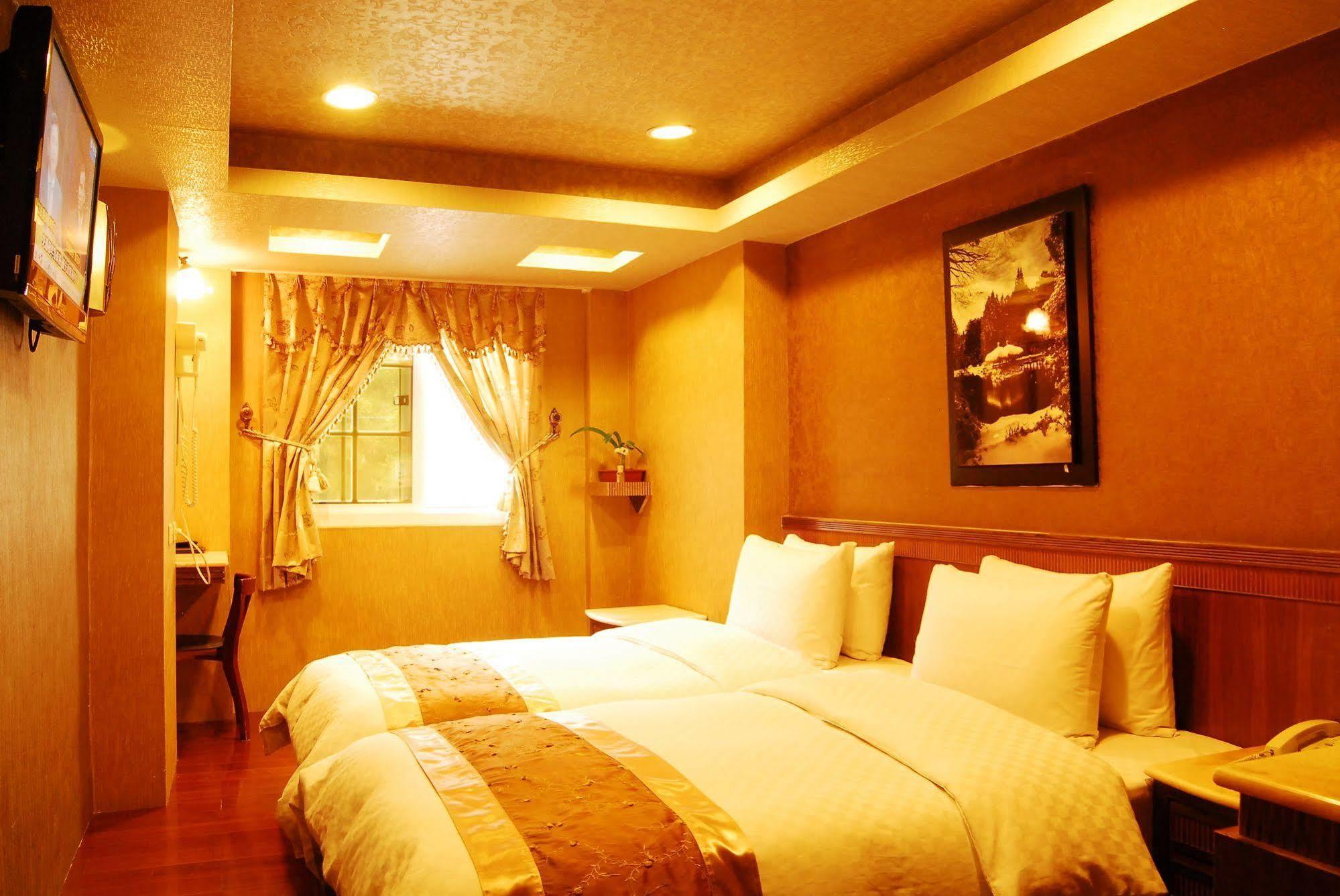 Alishan Shermuh Tourist Hotel Zhongzheng  Eksteriør billede