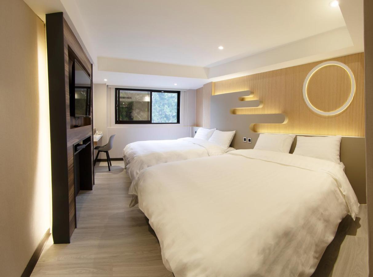 Alishan Shermuh Tourist Hotel Zhongzheng  Eksteriør billede